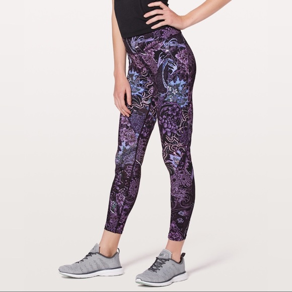 lululemon athletica Pants - Lululemon Time To Sweat Crop *23"